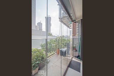 Apartamento para alugar com 73m², 2 quartos e 1 vagaVaranda