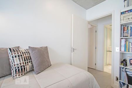 Apartamento para alugar com 73m², 2 quartos e 1 vagaQuarto