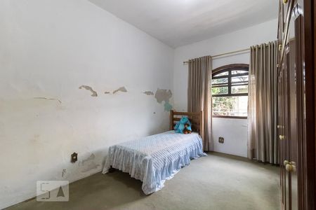 Casa à venda com 240m², 5 quartos e 4 vagasQuarto 3