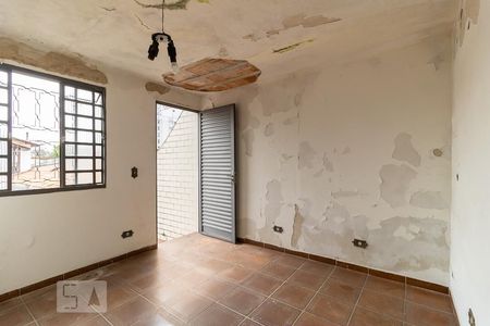 Casa à venda com 240m², 5 quartos e 4 vagasQuarto da Edícula