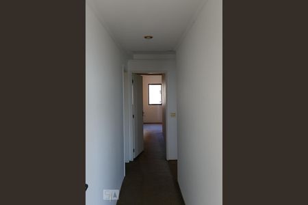 Corredor de apartamento à venda com 4 quartos, 149m² em Jardim Monte Kemel, São Paulo