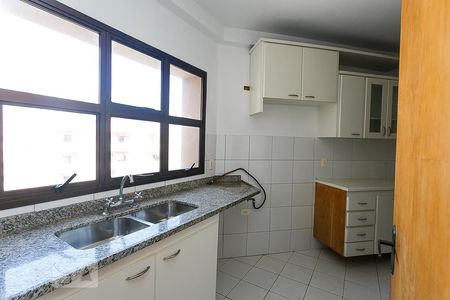 Apartamento à venda com 149m², 4 quartos e 4 vagasCozinha