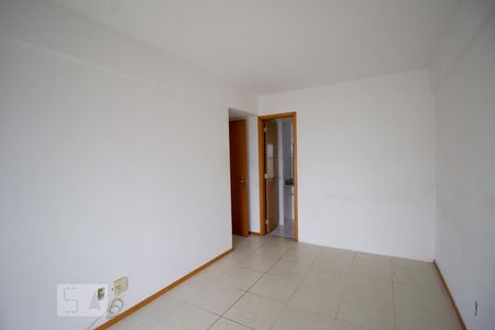Apartamento à venda com 68m², 2 quartos e 1 vaga Apartamento à venda com 68m², 2 quartos e 1 vagaSuíte