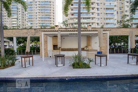 Apartamento à venda com 68m², 2 quartos e 1 vaga Apartamento à venda com 68m², 2 quartos e 1 vagaChurrasqueira