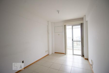 Apartamento à venda com 68m², 2 quartos e 1 vaga Apartamento à venda com 68m², 2 quartos e 1 vagaSuíte