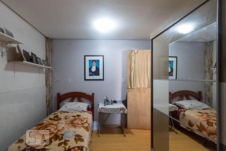 Casa à venda com 240m², 4 quartos e 2 vagas Casa à venda com 240m², 4 quartos e 2 vagasQuarto 3