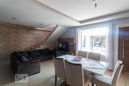 Sala de Estar de casa à venda com 4 quartos, 240m² em São José, Porto Alegre