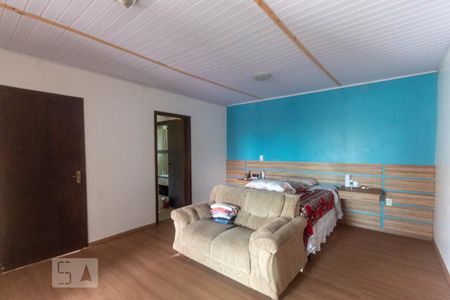 Suíte de casa à venda com 4 quartos, 240m² em São José, Porto Alegre