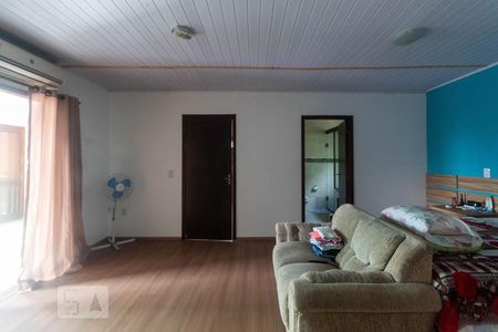 Suíte de casa à venda com 4 quartos, 240m² em São José, Porto Alegre