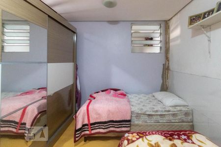 Casa à venda com 240m², 4 quartos e 2 vagas Casa à venda com 240m², 4 quartos e 2 vagasQuarto 3