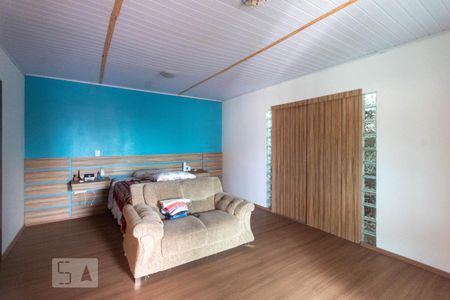 Suíte de casa à venda com 4 quartos, 240m² em São José, Porto Alegre