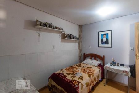 Casa à venda com 240m², 4 quartos e 2 vagas Casa à venda com 240m², 4 quartos e 2 vagasQuarto 3