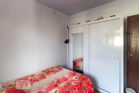 Casa à venda com 240m², 4 quartos e 2 vagas Casa à venda com 240m², 4 quartos e 2 vagasQuarto 1