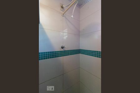 Casa à venda com 240m², 4 quartos e 2 vagas Casa à venda com 240m², 4 quartos e 2 vagasBanheiro