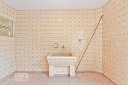 Casa à venda com 380m², 3 quartos e 2 vagas Casa à venda com 380m², 3 quartos e 2 vagasÁrea de Serviço