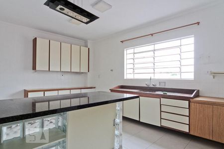 Cozinha de casa à venda com 3 quartos, 380m² em Vila Paiva, São Paulo