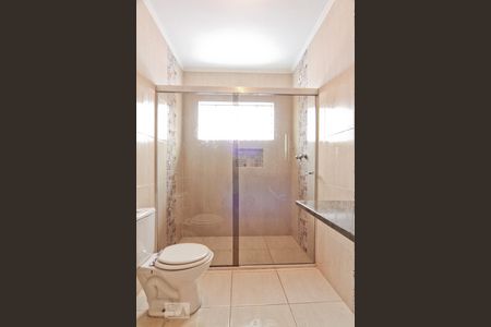 Casa à venda com 380m², 3 quartos e 2 vagas Casa à venda com 380m², 3 quartos e 2 vagasBanheiro da Suíte 3