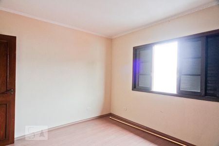 Casa à venda com 380m², 3 quartos e 2 vagas Casa à venda com 380m², 3 quartos e 2 vagasSuíte 3