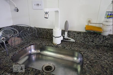 Sala/Cozinha de apartamento para alugar com 2 quartos, 40m² em Vila Dalila, São Paulo