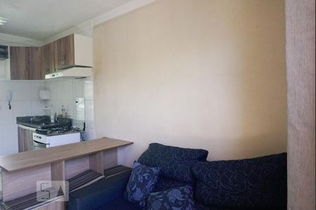 Sala/Cozinha de apartamento para alugar com 2 quartos, 40m² em Vila Dalila, São Paulo