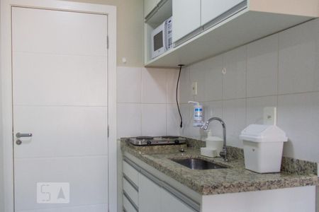Cozinha de kitnet/studio para alugar com 1 quarto, 25m² em Iguatemi, Ribeirão Preto
