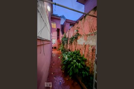 Casa à venda com 123m², 4 quartos e 1 vagaQuintal