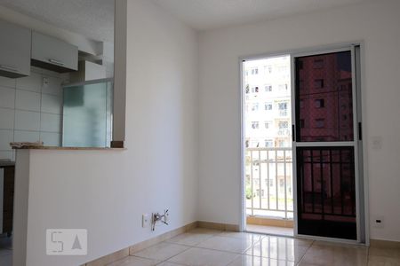 Sala de apartamento para alugar com 2 quartos, 50m² em Vila Mogilar, Mogi das Cruzes