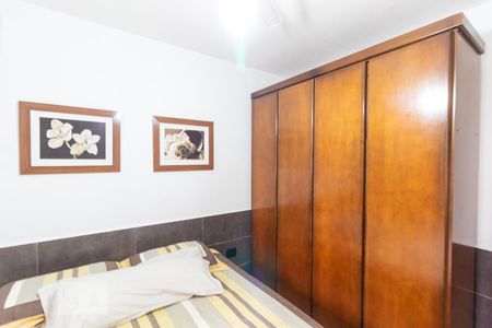 Casa à venda com 216m², 3 quartos e 3 vagasQuarto 3