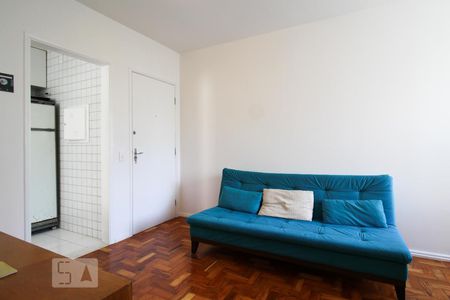 Sala de apartamento para alugar com 2 quartos, 65m² em Indianópolis, São Paulo