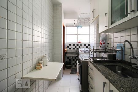 Cozinha de apartamento para alugar com 2 quartos, 65m² em Indianópolis, São Paulo