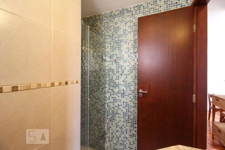 Apartamento para alugar com 65m², 2 quartos e 1 vaga Apartamento para alugar com 65m², 2 quartos e 1 vagaBanheiro