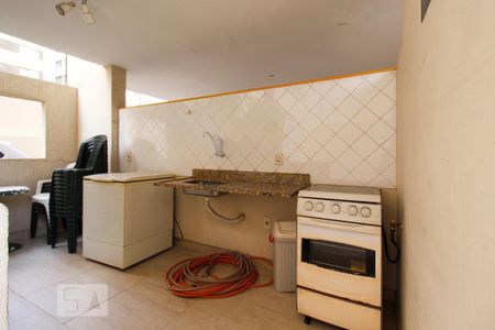 Apartamento para alugar com 65m², 2 quartos e 1 vaga Apartamento para alugar com 65m², 2 quartos e 1 vagaÁrea comum - Churrasqueira