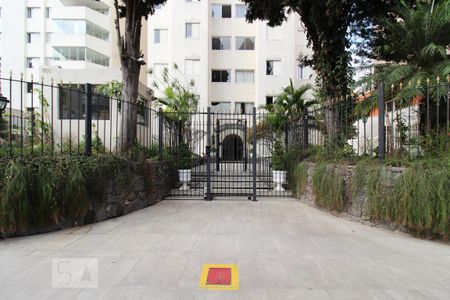 Fachada de apartamento para alugar com 2 quartos, 65m² em Indianópolis, São Paulo