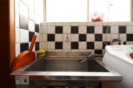 Apartamento para alugar com 65m², 2 quartos e 1 vaga Apartamento para alugar com 65m², 2 quartos e 1 vagaÁrea de Serviço