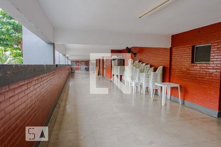 Apartamento à venda com 70m², 2 quartos e 1 vaga Apartamento à venda com 70m², 2 quartos e 1 vagaÁrea comum - Salão de festas