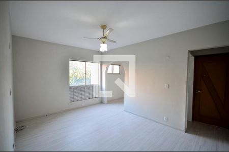 Sala de apartamento à venda com 2 quartos, 70m² em Grajaú, Rio de Janeiro