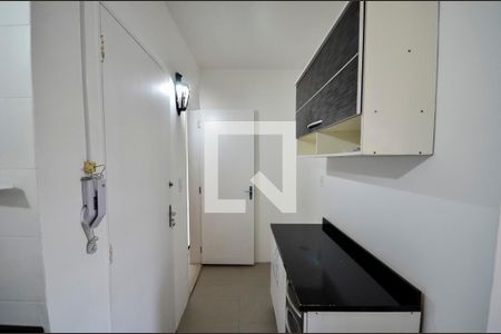 Apartamento à venda com 70m², 2 quartos e 1 vaga Apartamento à venda com 70m², 2 quartos e 1 vagaCozinha