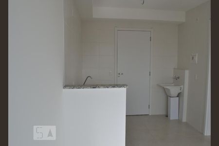 Sala/Cozinha de apartamento para alugar com 1 quarto, 28m² em Cambuci, São Paulo
