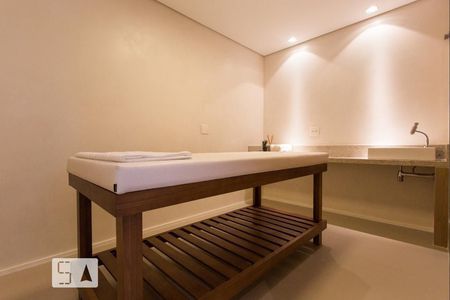 Studio para alugar com 42m², 1 quarto e sem vagaMassagem