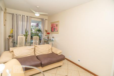 Sala de apartamento para alugar com 2 quartos, 62m² em Freguesia (jacarepaguá), Rio de Janeiro