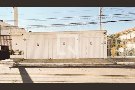 Fachada de casa à venda com 5 quartos, 350m² em Água Fria, São Paulo