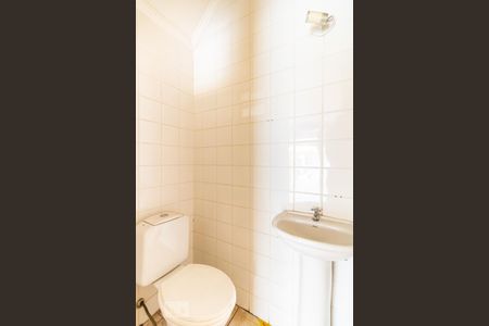 Casa à venda com 162m², 3 quartos e 3 vagasBanheiro da Garagem