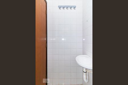 Casa à venda com 162m², 3 quartos e 3 vagasBanheiro de Serviço