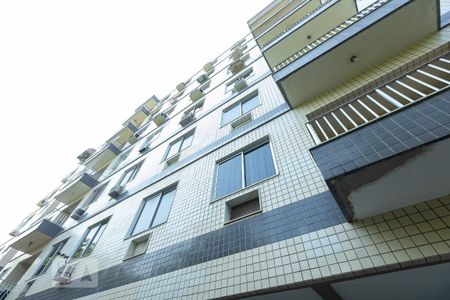 Apartamento à venda com 167m², 2 quartos e 2 vagasFachada