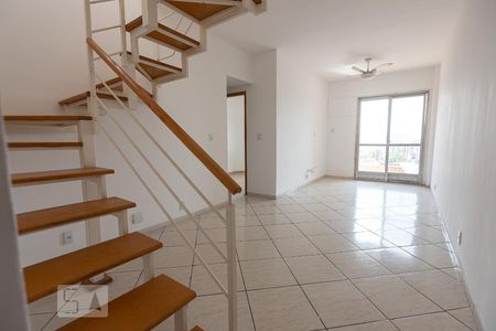 Sala de apartamento à venda com 2 quartos, 167m² em Praça Seca, Rio de Janeiro