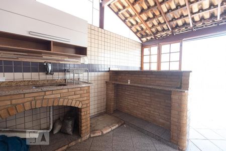 Apartamento à venda com 167m², 2 quartos e 2 vagasChurrasqueira