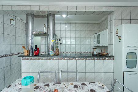 Casa para alugar com 239m², 5 quartos e 2 vagasCozinha