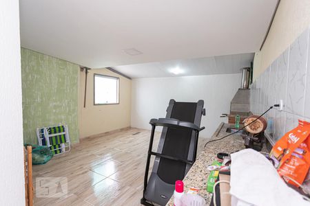 Casa para alugar com 239m², 5 quartos e 2 vagasSalão superior - churrasqueira