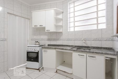 Cozinha de apartamento para alugar com 2 quartos, 70m² em Navegantes, Porto Alegre