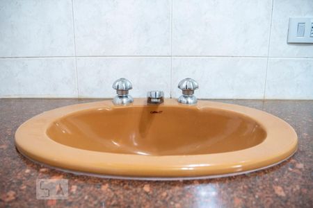 Apartamento à venda com 65m², 2 quartos e 1 vagaBanheiro